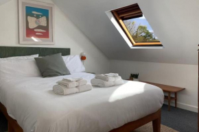 Cosy charm in heart of Brighton